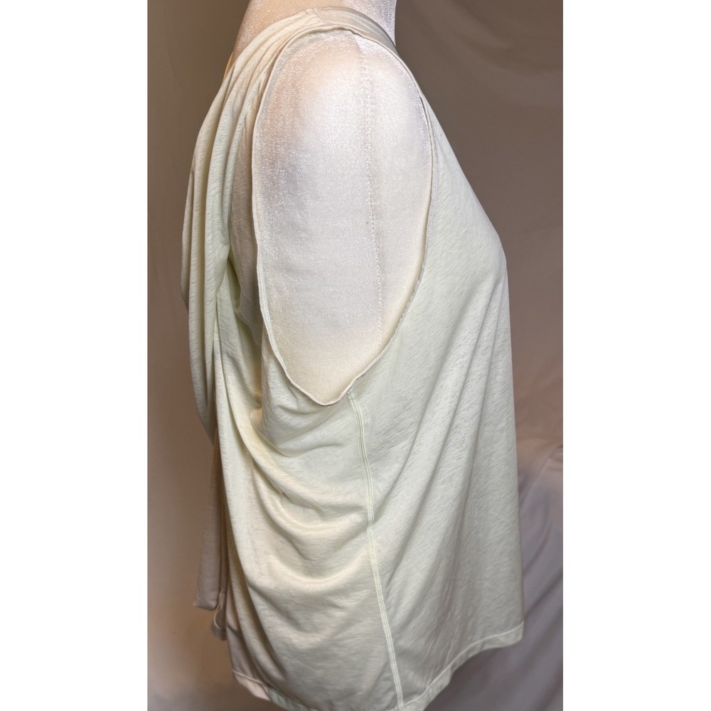 Lululemon Light Green Crossover Tank Front Twist Burnout Mesh Fabric Size S 4-6 - Picture 4 of 8